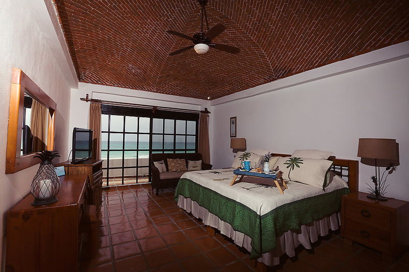 Puerto Morelos |Secret Beach Villas | Boat Villa |  Master Bedroom