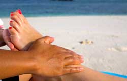 Puerto Morelos Villas; have a manicure and pedicure while you're tanning in the sun