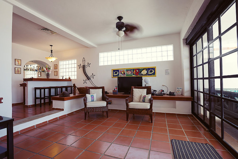 Puerto Morelos |Secret Beach Villas | Fish Villa | Great Room comfortable seating for everyone