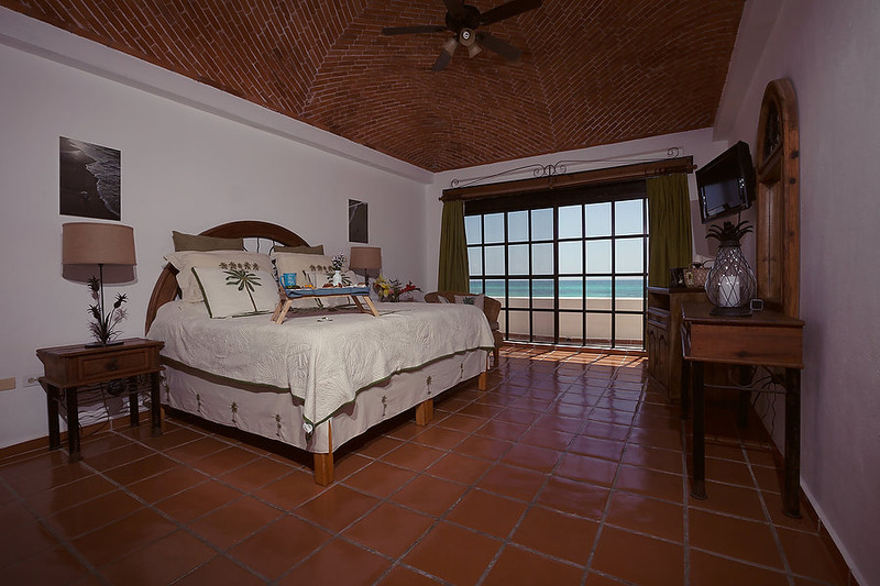 Puerto Morelos |Secret Beach Villas | Fish Villa |  Master Bedroom